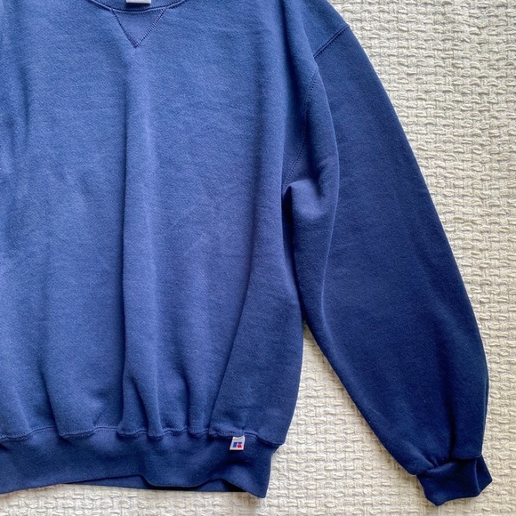 SOLD Vintage Russell Athletics Blank Crewneck Size Medium - Picture 3 of 6